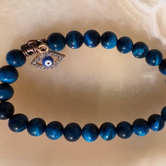 The Mystery – Intuition & Protection Bracelet Set - Picture 3 of 5